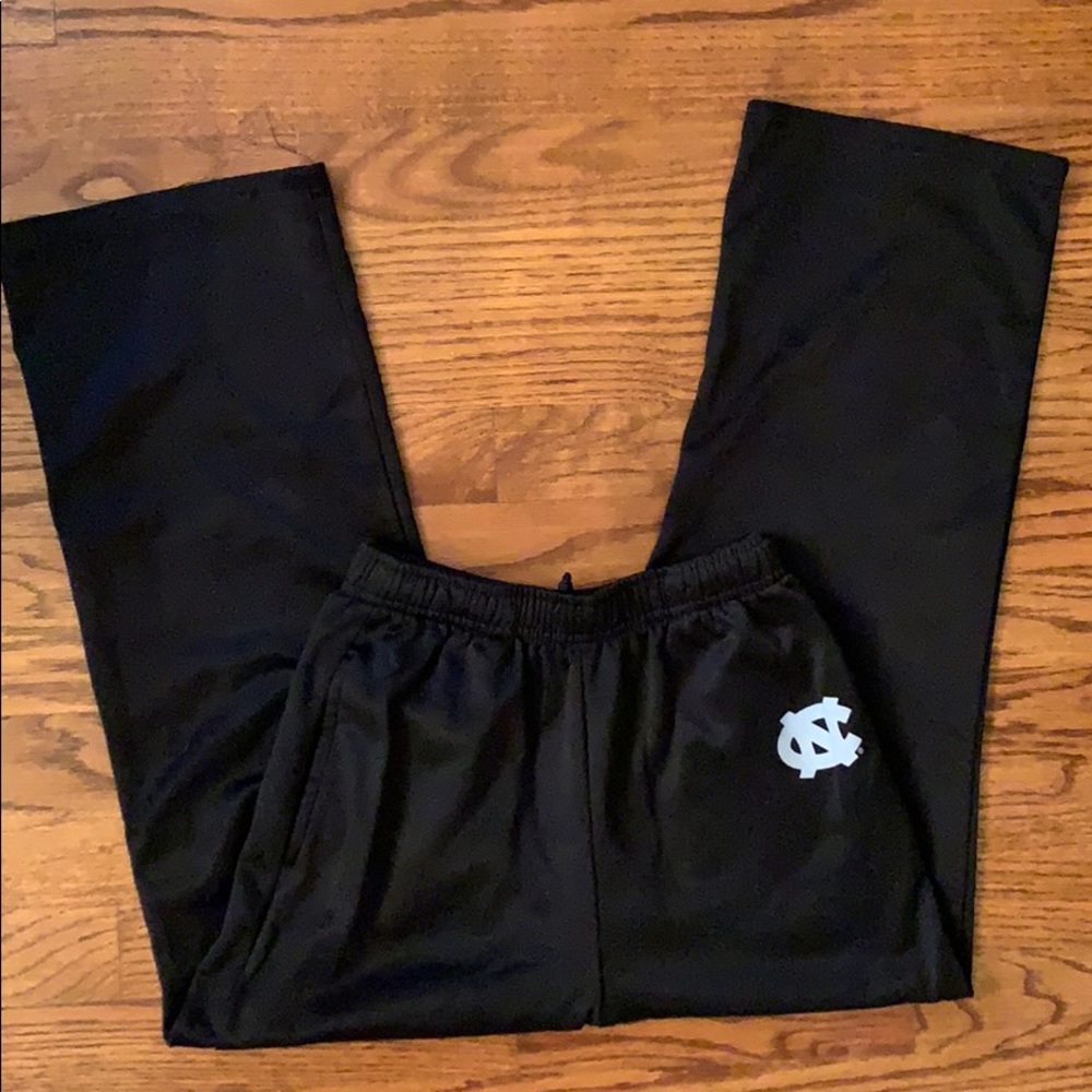 Athletic pants